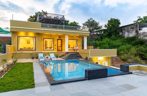 Udaipur Villa | ELIVAAS LakeMount 2-BHK Getaway with Private Pool, Open-Air Gazebo & Terrace At Fatehsagar Lake