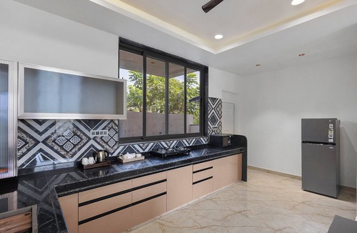 Bedla Villa | ELIVAAS Shreya Blossom 4 BHK With Pool