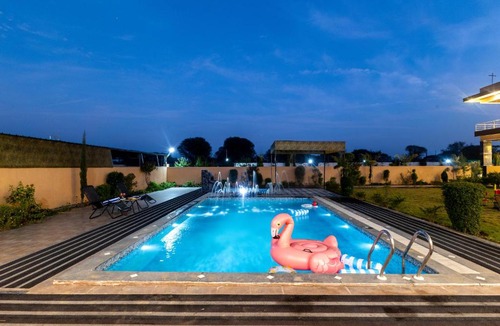 Amer Villa | ELIVAAS Signature Abhinandan Farm