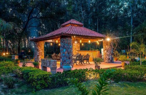 Faridabad Villa | ELIVAAS The Aravalli Reserve The Lotus Pet-friendly Villa with Pvt Pool, Jacuzzi and Pond
