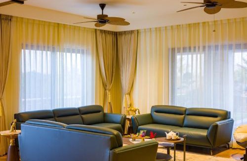 Jaipur Villa | ELIVAAS The Kanota Retreat 4 BHK Villa Near Kanota Dam With Pvt Pool & Hill Views