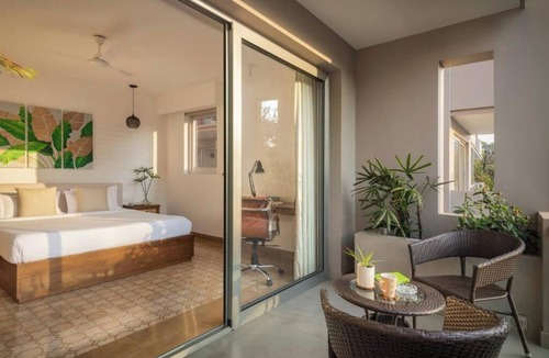 Reis Magos Apartment | ElReino-New 2BHK Apt with Pool near Candolim Beach