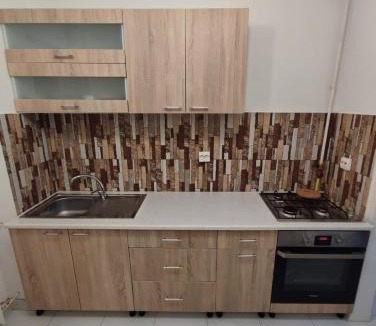 Jibert Apartment | Ely Renting