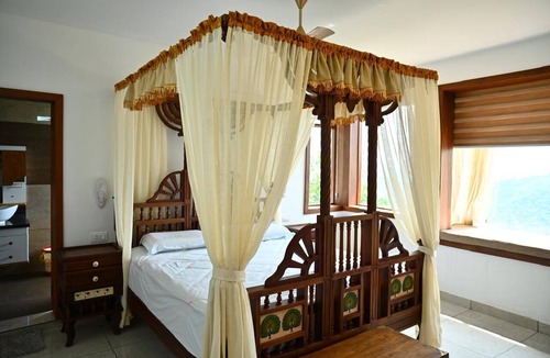 Elappara Hotel | Elysian Fields