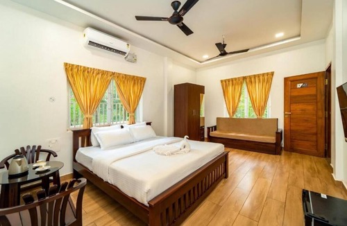 Hireguthi Hotel | Ember Castle by Éden