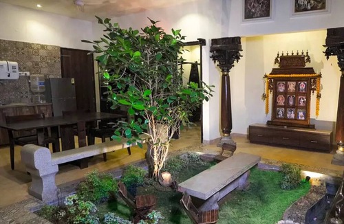 Devanahalli House | Emerald Pool Villa By Jade