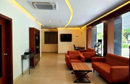 Chalakudy Hotel | Emperor-Hotel Rachana Continental Pvt Ltd