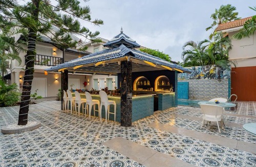 Vagator Hotel | Emperor Ozran by Alaya Stays