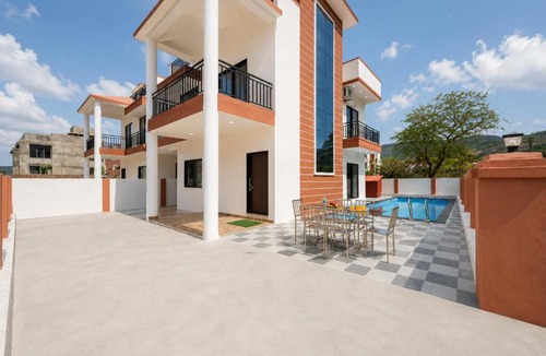 Malavli Villa | EMPYREAN STAY II 4BHK II SU CASA VILLA II PVT POOL Il AC