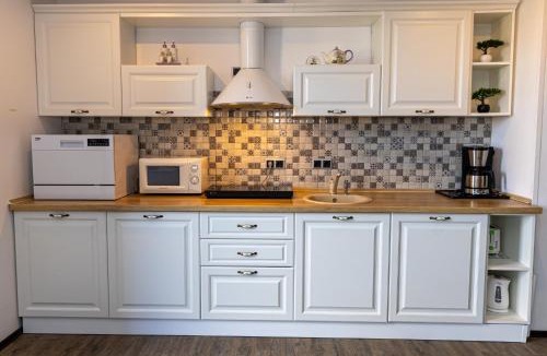 Poiana Brasov Apartment | English Home in Silver Mountain Resort Poiana Brasov