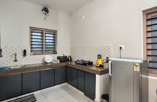 Kumbalam Apartment | Entire 2 bedroom(AC) Apartment in Kochi