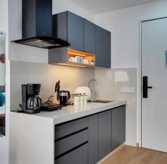Viman Nagar Apartment | Entire room in Viman Nagar Near Pune Airport