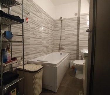 Iasi Apartment | Escape în Iași - Apartament spațios cu balcon și parcare