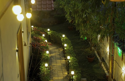 Rau Villa | Escape & Relax at Kaash Villa, 2BR Luxury Stay in Indore, Projector,Outdoor Area