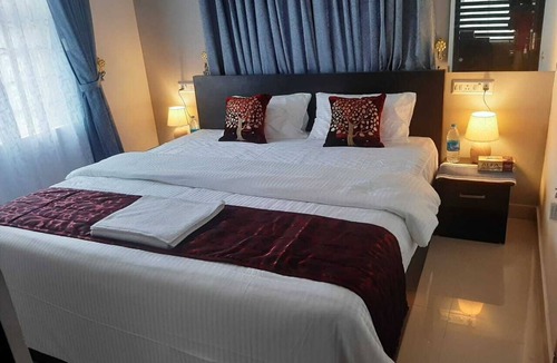 Elappara Resort | Escape to Vagamon Bliss: Luxury Pool Resort Amidst Nature's Serenity