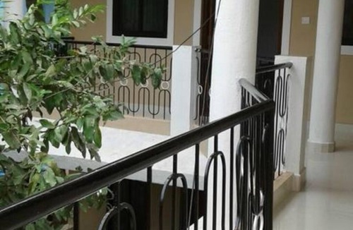 Gauravaddo Apartment | Esha Apartment Calangute : One-Bedroom Apartment Balcony