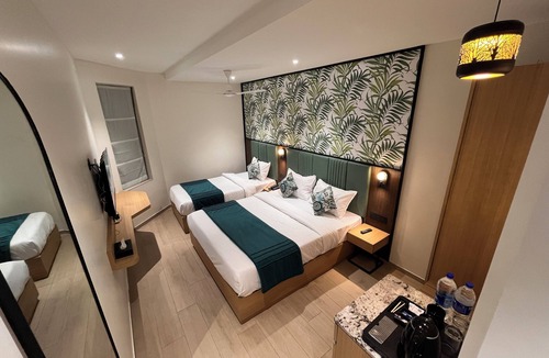 Dharavi Hotel | Esquire Hotel Mumbai