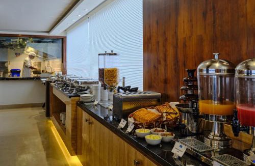 Thoraipakkam Hotel | Essentia Premier Hotel Chennai OMR
