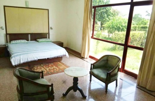 Sanganer Hotel | Estate Paradiso Jaipur