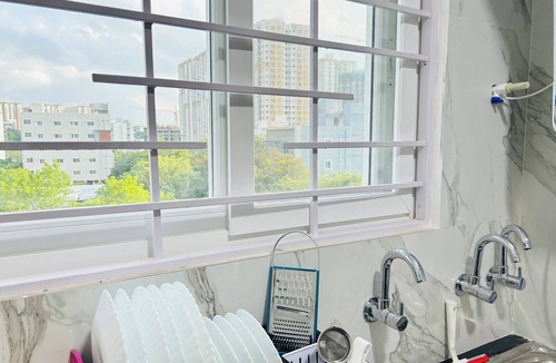 Chanda Nagar Apartment | Evara Luxury Living: Central 3BHK near HITEC City