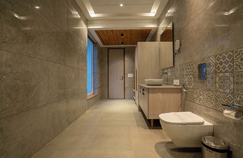 Bail Parao Resort | Evara Spa & Resort