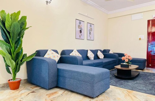 Serilingampally Apartment | Evara Urban Oasis - Luxury 3BHK Apt near AIG Hospital