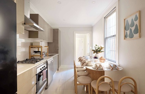 Redfern House | Eveleigh Heritage Escape | 4BR Urban Retreat