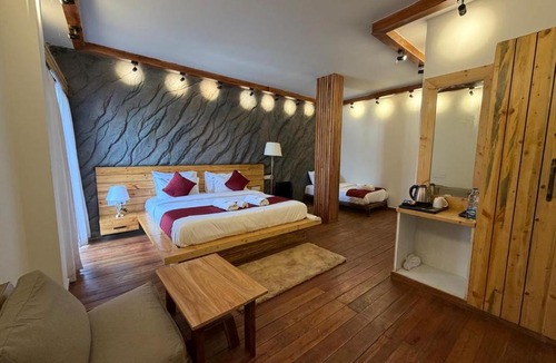 Kolakham Resort | Evri Hotel & Resorts