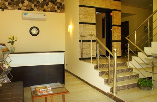 DLF City House | Executive Suites with Kitchen@Golf Course Road