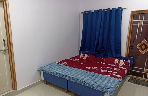 Dr AS Rao Nagar Apartment | F2- 2 bedroom hill view unit for a happy stay