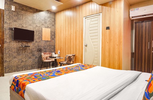 Shivajinagar Hotel | Fabexpress Gargi Executive