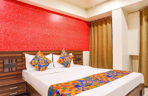 Shivajinagar Hotel | Fabexpress Gargi Executive