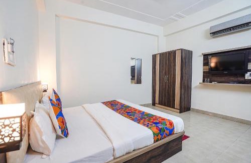 Basai Hotel | FabExpress PS Villa