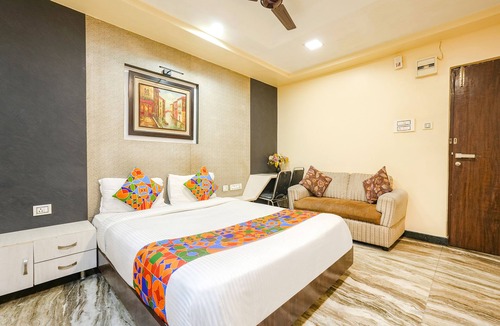 Pallavaram Hotel | Fabexpress Raj Supreme Residency
