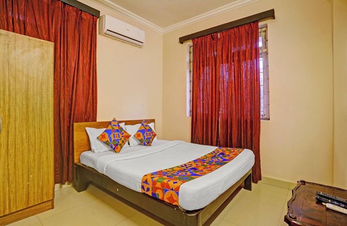 Panaji Hotel | Fabhotel 4 Pillar's - Nr Big Daddy Casino, Panaji