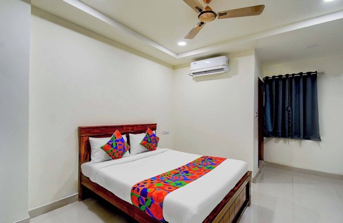 Manikonda Hotel | Fabhotel Aashvi