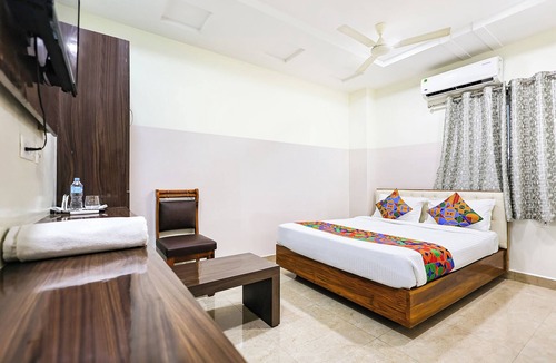 Vijayawada Hotel | FabHotel Anu Grand - Vijayawada