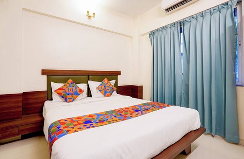 Hadapsar Hotel | Fabhotel Ar Residency I