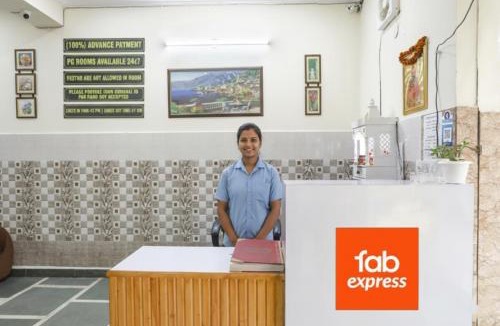 Janakpuri Hotel | FabHotel ASP Royal Residency Inn