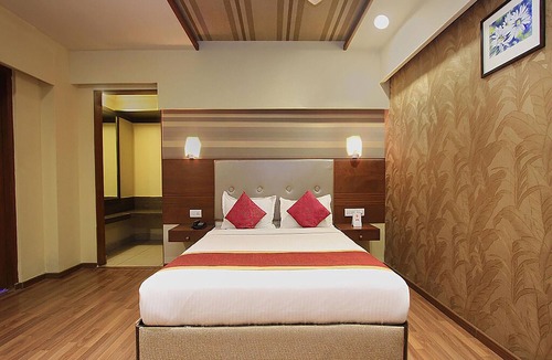 Kadubeesanahalli Hotel | Fabhotel Astra Berry'S