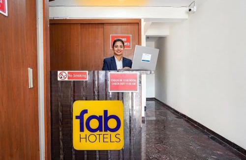 Whitefield Hotel | FabHotel Athiti Residency- Marathahalli