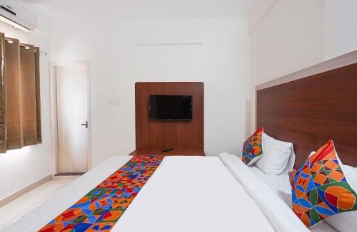 Whitefield Hotel | FabHotel Athiti Residency- Marathahalli