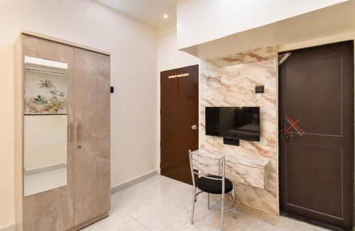 Aundh Hotel | FabHotel Aundh Homtel