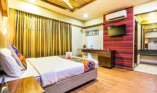 Kadubeesanahalli Hotel | FabHotel Berry's - Kadubisanahalli - Outer Ring Road