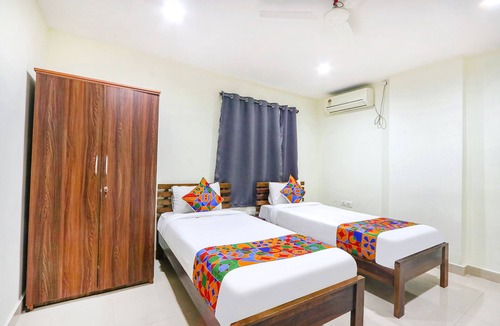 Madhapur Hotel | FabHotel Blue Spring - Near Hi-tech City Metro Station