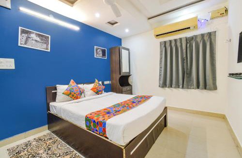 Kukatpally Housing Board Colony Hotel | FabHotel Broholic Prime Suites - Nr Nexus Mall, Kukatpally