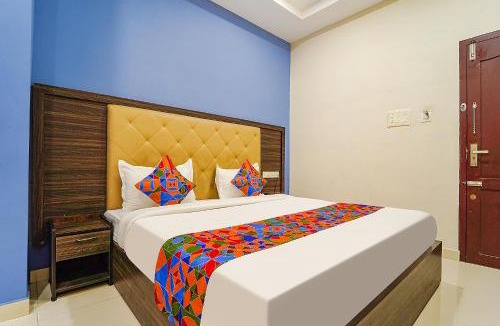 Thrippunithura Hotel | FabHotel Central Inn Residency