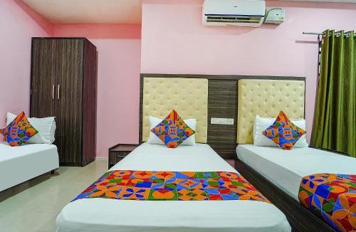 Thrippunithura Hotel | FabHotel Central Inn Residency