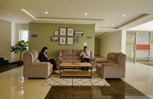Yelahanka Hotel | FabHotel Champion Gateway - Yelahanka