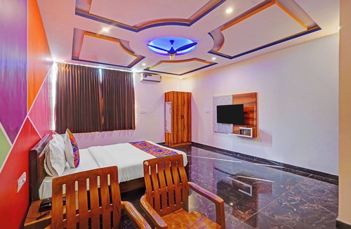 Narasapura Hotel | FabHotel Day and Night Suite- Jalahalli West
